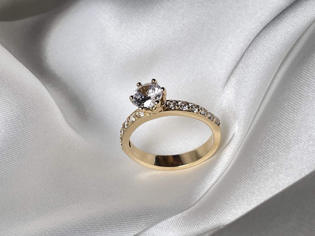 Anillo solitario Sam 💎