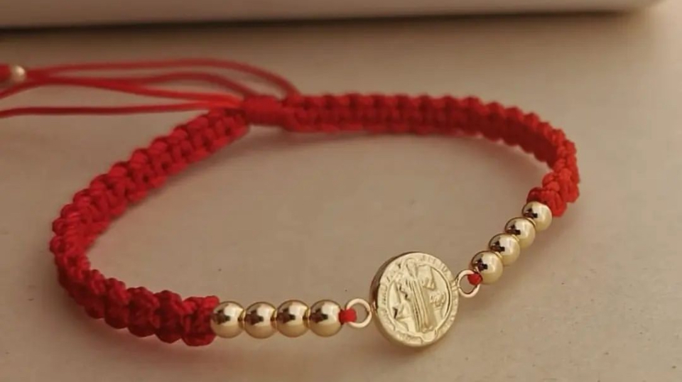 Pulsera San Benito mediano 🙏🏽